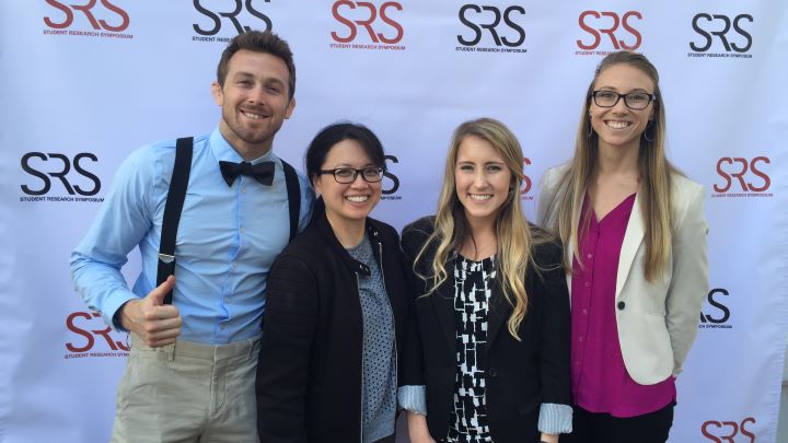 Research Symposium Picture with DPT Students and Faculty